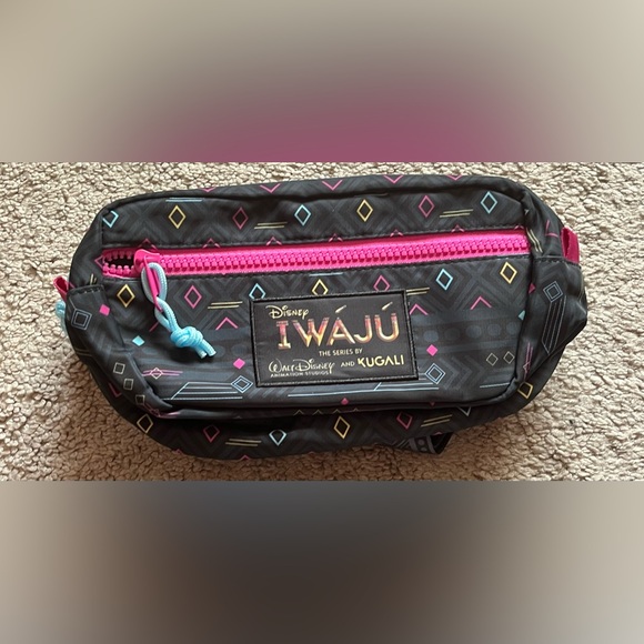 Disney Other - NEW WITH TAG Disney Animations Studios and KUGALI'S IWÁJÚ Logo Woven Belt Bag